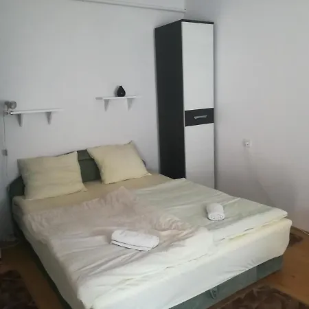Pinczés Ház 2*