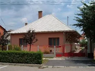 Pinczés Ház